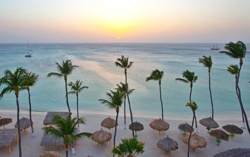 All Inclusive Holiday Inn Resort Aruba - Beach Resort & Casino By Ihg パームビーチ エクステリア 写真